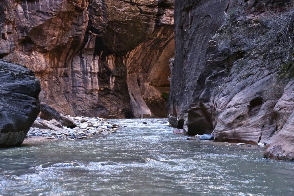zion-national-park-the-narrow-utah