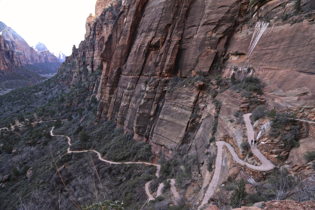angels-landing-zion-national-park-utah